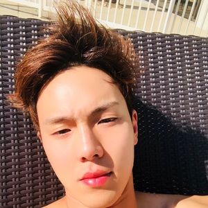 Meet your Posher, Ashlwh